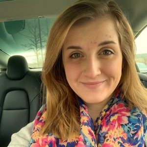 Meet your Posher, Hannah